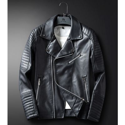 Biker leather jacket for men with padded shoulders and sleeves