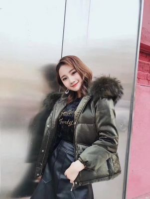 Short jacket in velvet glossy padded for woman with fur hood