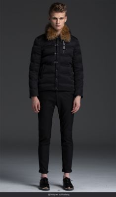 Short Winter Jacket for men with fur collar and leather patches