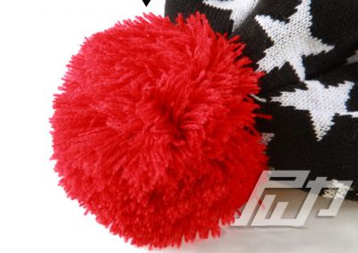 New York NY Stars Woven Winter Bobble Hat for Men or Women - Red