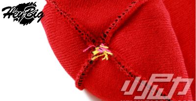 New York NY Stars Woven Winter Bobble Hat for Men or Women - Red