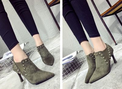 Short boots with contour nail for woman trend winter