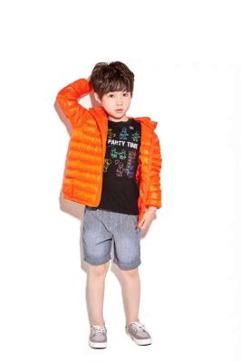 Classic hooded winter down jacket for children