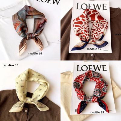 Elegant silk scarf with print