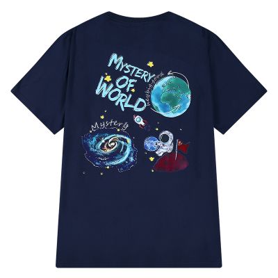 Loose short sleeve t-shirt with cartoon earth print unisex.