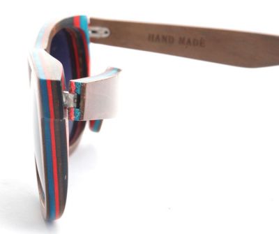 Wayfarer Sunglasses with Wooden Frame and Color Trim