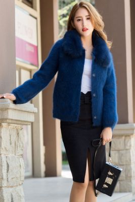 Fur coat for women short with plush collar