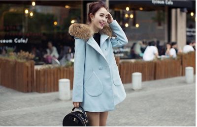 Women's winter coat with fur hood