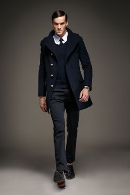Men's Woolen Winter Coat with Buttons Inside