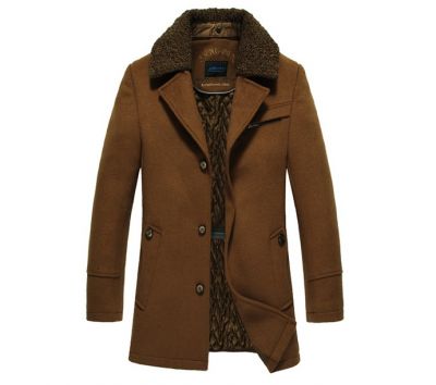 Winter coat for men with vintage fur collar mid-length