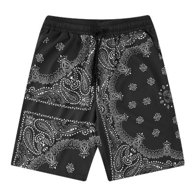 Men‘s baggy shorts with bandana print