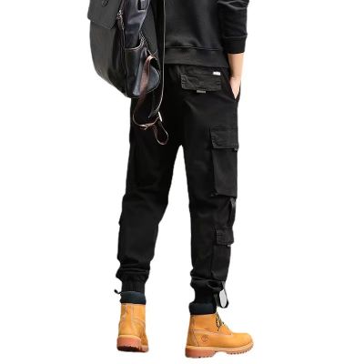 Men's cargo multi-pocket trousers with elasticated cuffs