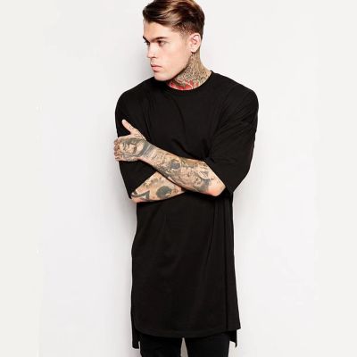 Men's long cotton t-shirt with short front and long back