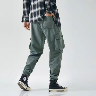 Men's multi-pocket baggy cargo pants with elastic waist