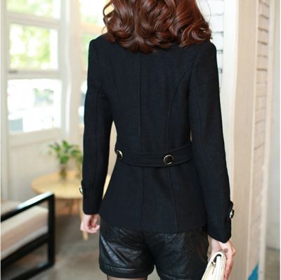Short winter coat woman wool blend double-breasted closure