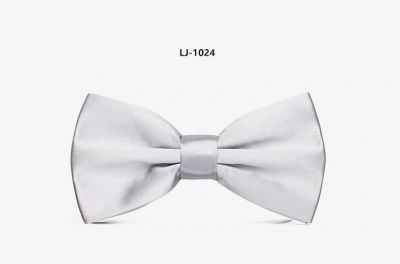 Silver Plain Satin Bowtie with Matching Pocket Square for Classic Suit Wedding Ceremony