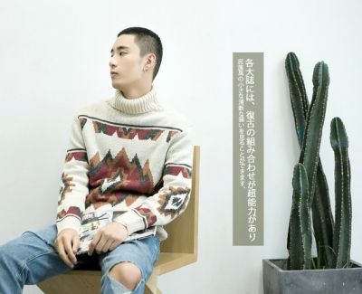 Knitted wool sweater with colorful geometric pattern for men