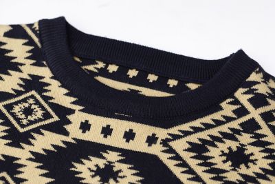 Diamonds and Geometric Pattern Pullover Jumper for Men with Round Collar