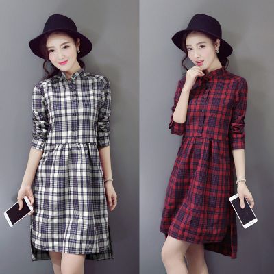 Women's plaid dress with long sleeves and shirt collar