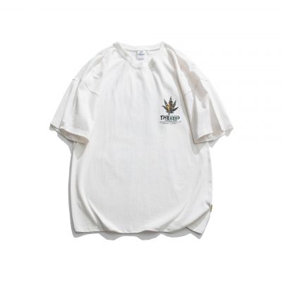 Short sleeve t shirt with maple leaf print for man