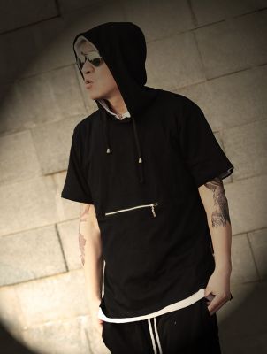Hooded short sleeve T-shirt for Men with Front zip pocket