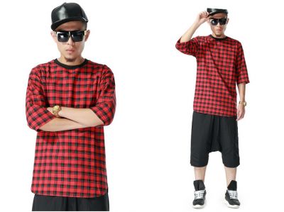 Oversize Plaid Red and Black Checkered T shirt with Back Zip