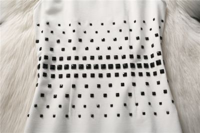 Fashion white dress with black stones gradient rows pattern