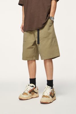 Wide-Leg Cargo Shorts in Pure Cotton - Unisex Casual Style