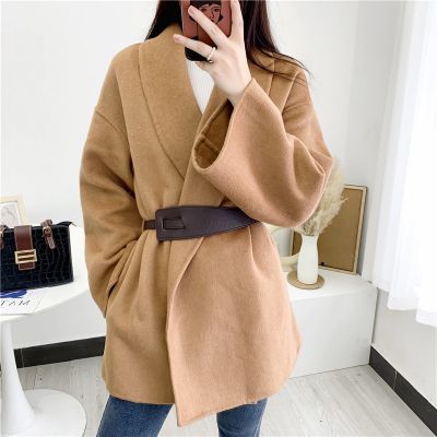 Wool blend coat with belt for women