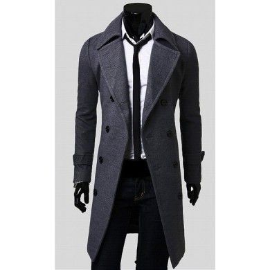 Long Winter Coat for Men with wide collar and button down closure